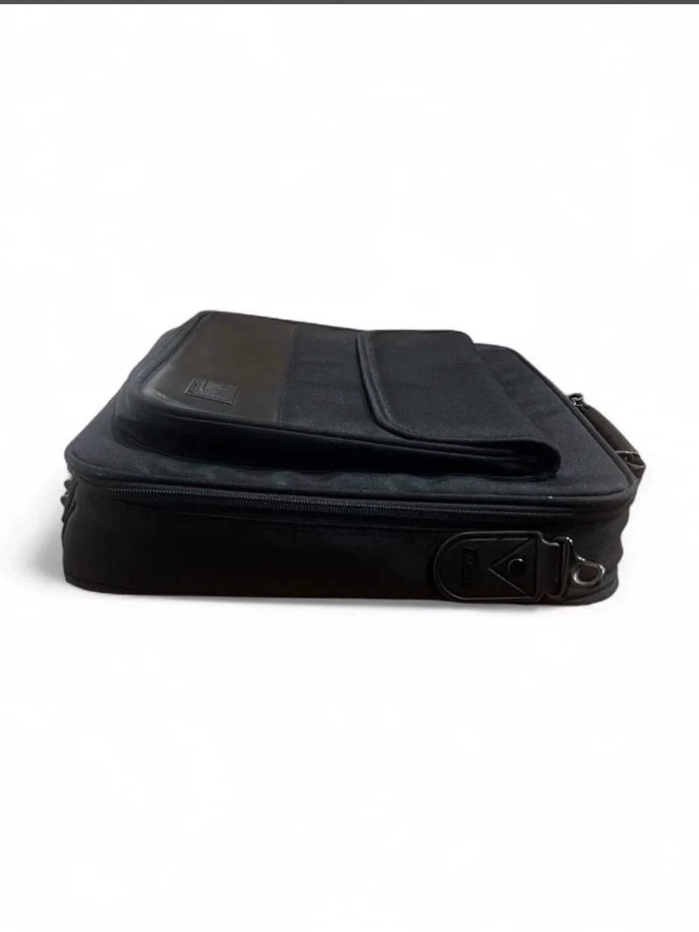 Vintage 2000 Targus Laptop Bag Y2K Briefcase Computer Case Description: 💻 Vinta